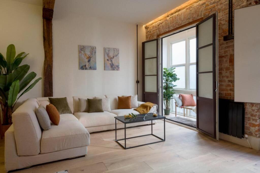 Rustic Bilbao Apartment Exterior photo